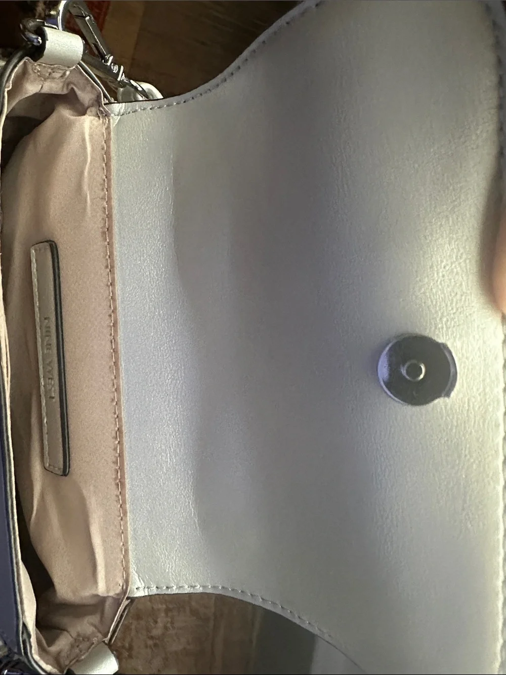 Nine West compact nine